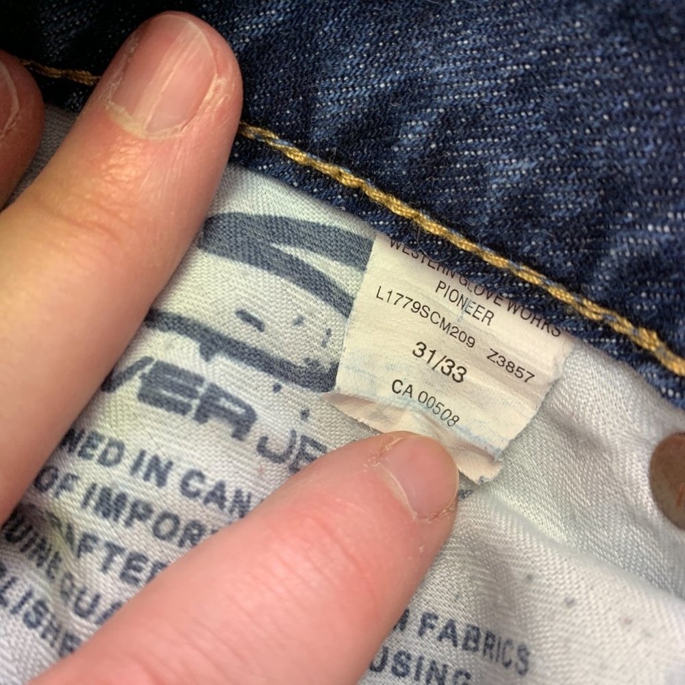 Silver Jeans Pioneer Distressed Boot Cut Denim Blue Jeans Size W31/L33 EUC - Picture 10 of 12